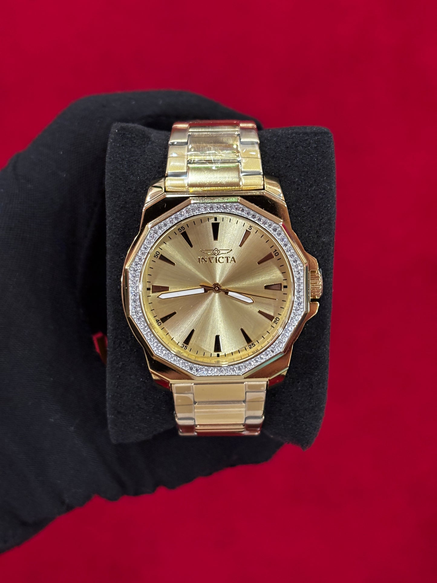 Invicta Caballero